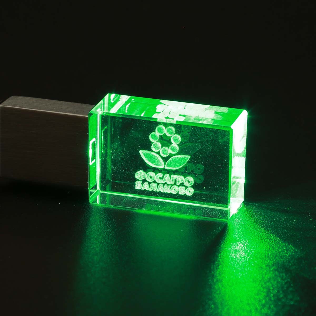 Флешка светящаяся с объемным 3D логотипом "Фосагро"